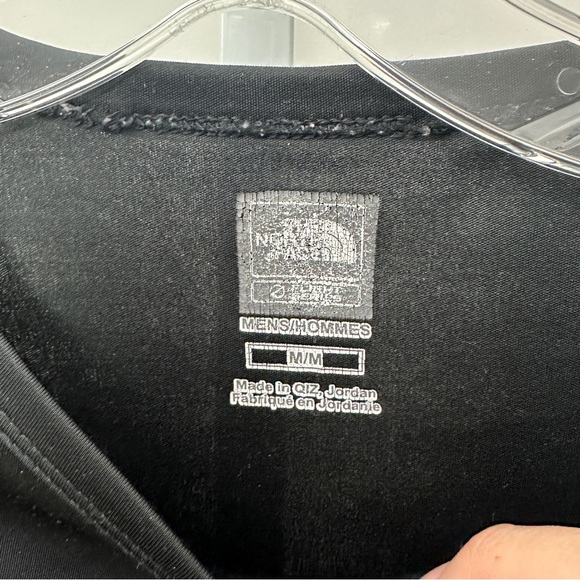 North Face Vapor Wick pullover long sleeve shirt men’s MEDIUM - Picture 4 of 5